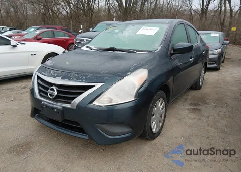 2015 Nissan Versa 1.6 S/1.6 S+/1.6 Sl/1.6 Sv z USA, uszkodzony, nr VIN 3N1CN7AP0FL855315